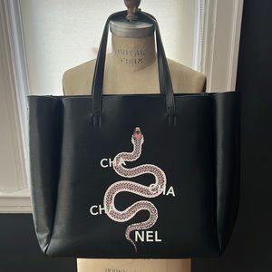 Vegan Leather Cha Cha Cha Nel Snake Tote by LA/TC snake free interior zip clutch